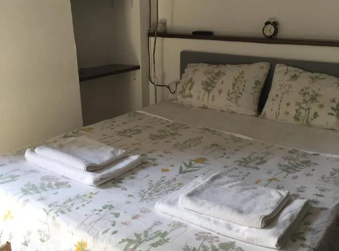 Bed and Breakfast Le Campanelle Λαντσιάνο